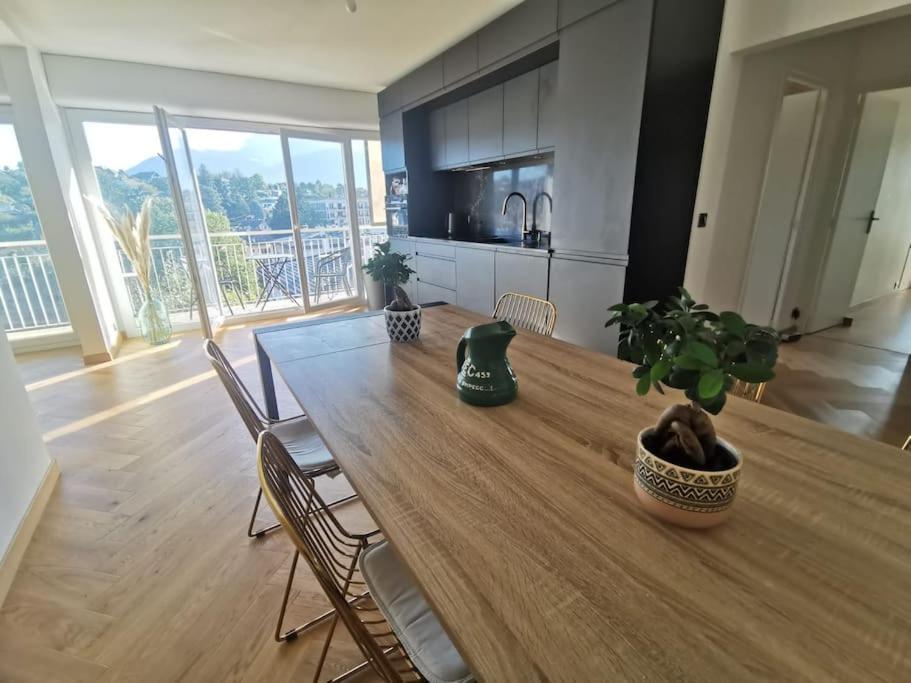 Le Parmelan - Grand Appartement Familial Avec Vue Sur La Montagne Annecy Eksteriør bilde
